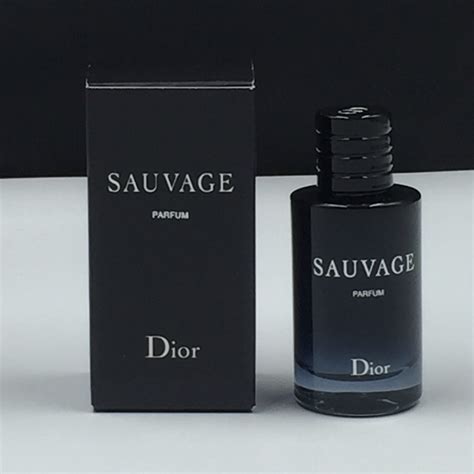 dior perfume small bottle.